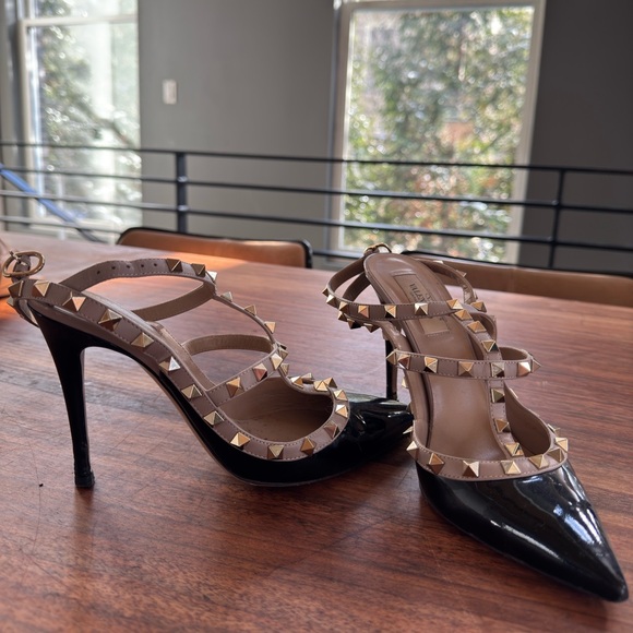 Used Valentino Rockstud 100mm Slingback High-Heel Pumps